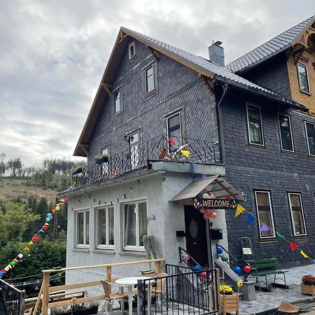 Boutique Hotel Am Bahndamm 伦韦格地区诺伊豪斯 外观 照片