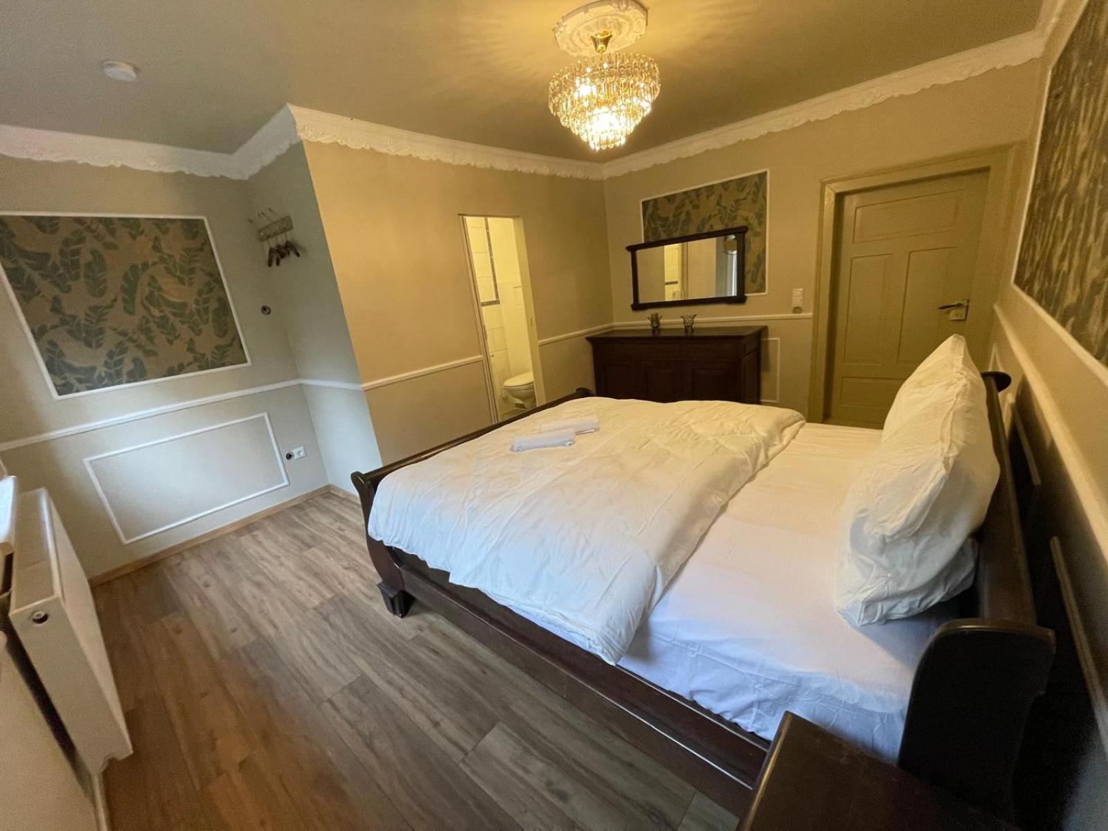 Boutique Hotel Am Bahndamm 伦韦格地区诺伊豪斯 外观 照片