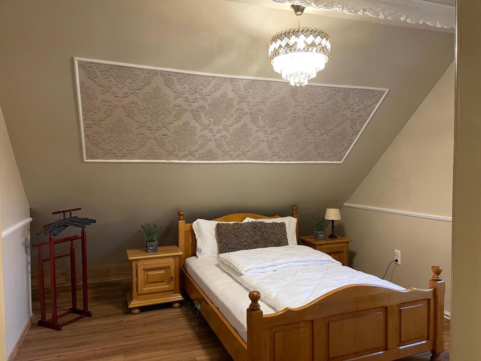 Boutique Hotel Am Bahndamm 伦韦格地区诺伊豪斯 外观 照片