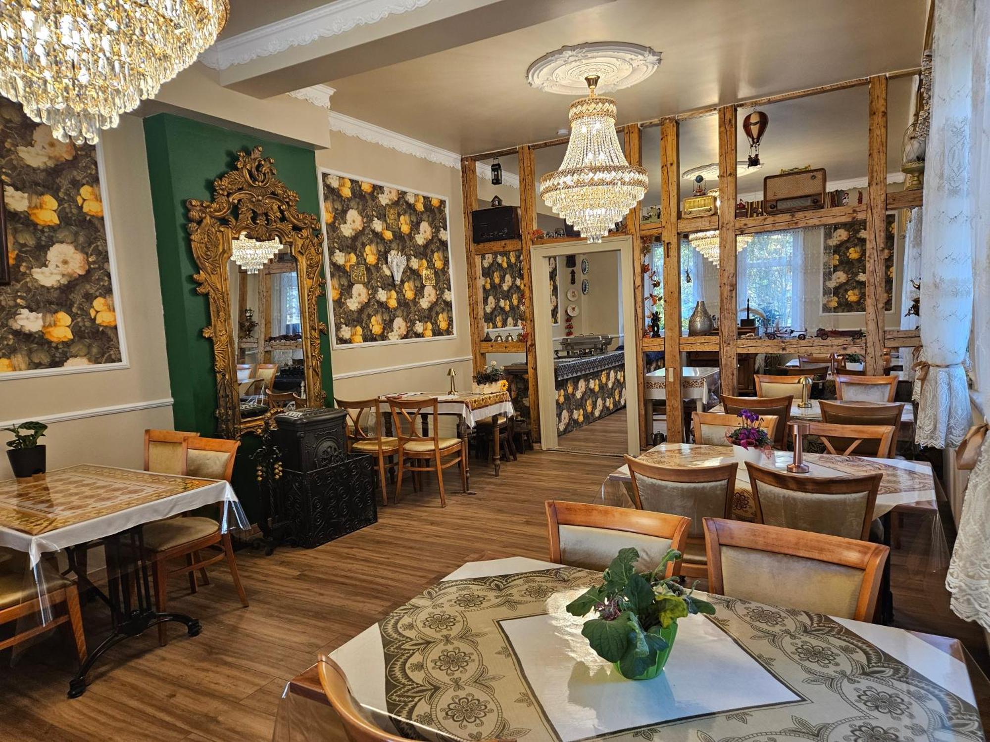 Boutique Hotel Am Bahndamm 伦韦格地区诺伊豪斯 外观 照片