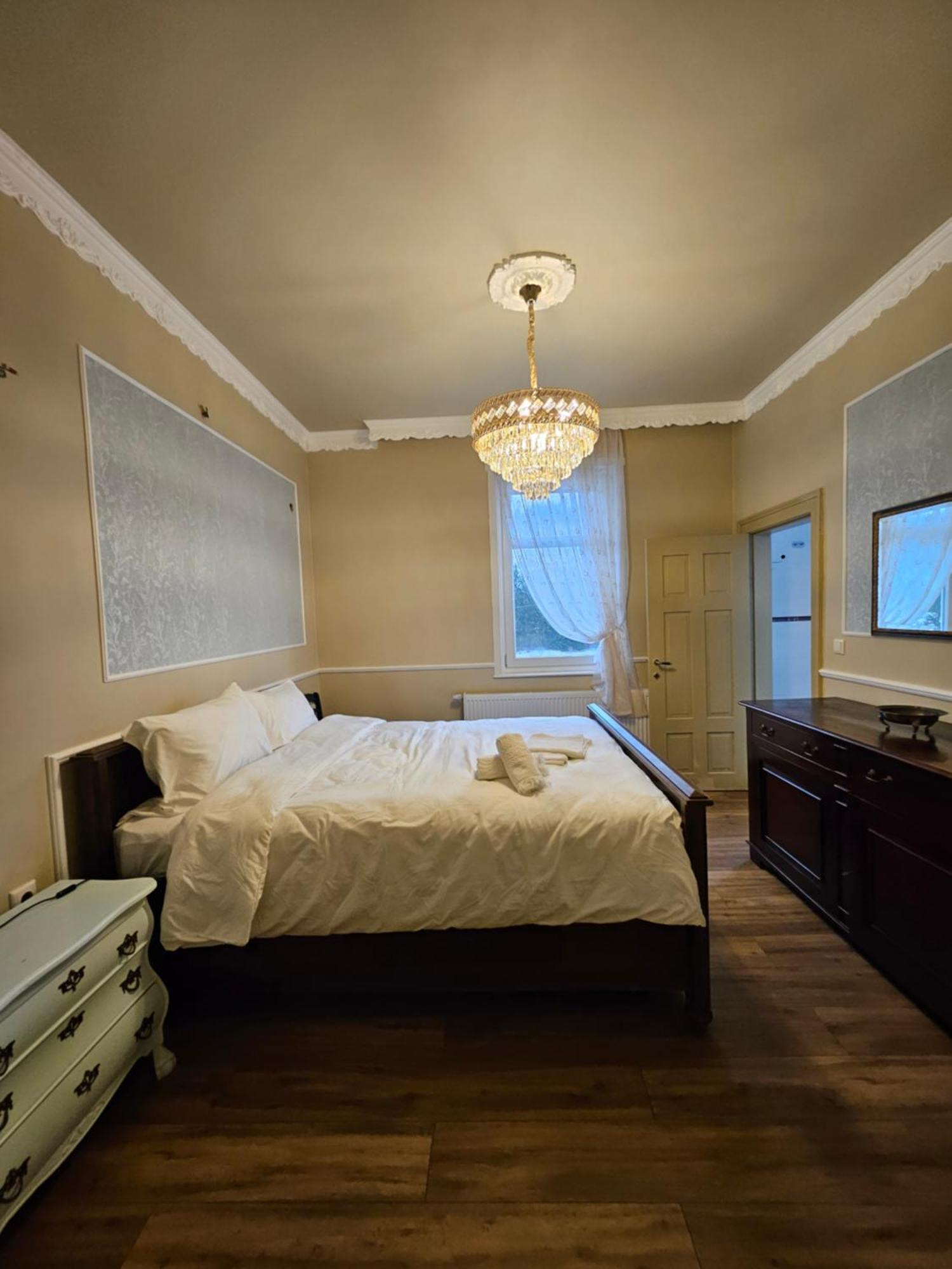 Boutique Hotel Am Bahndamm 伦韦格地区诺伊豪斯 外观 照片