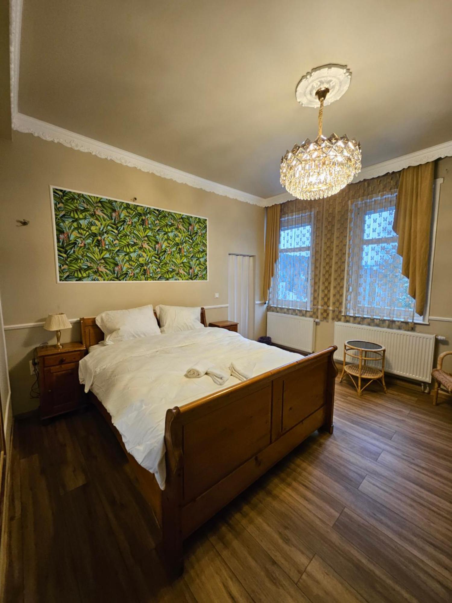 Boutique Hotel Am Bahndamm 伦韦格地区诺伊豪斯 外观 照片
