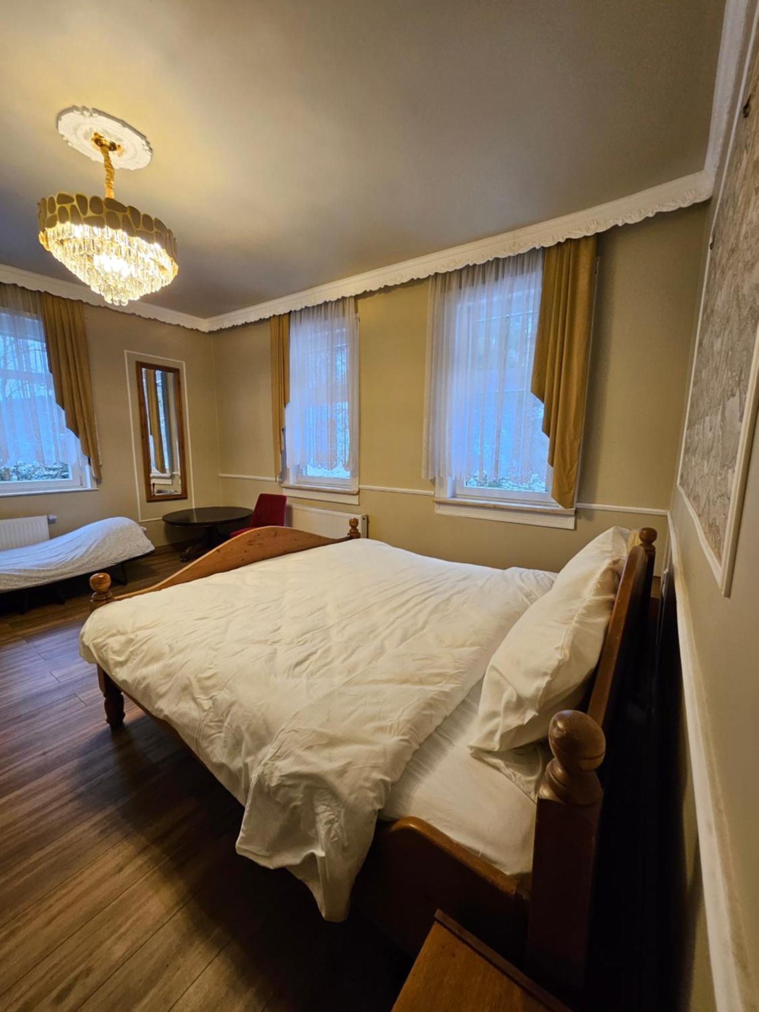 Boutique Hotel Am Bahndamm 伦韦格地区诺伊豪斯 外观 照片